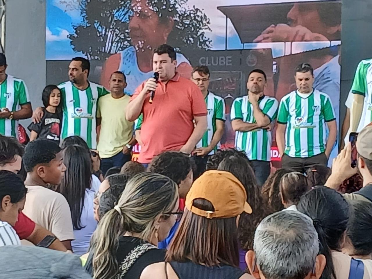 Prefeito Márcio Lima participa do lançamento do Projeto Jogando para o Futuro 2025 em Ipatinga