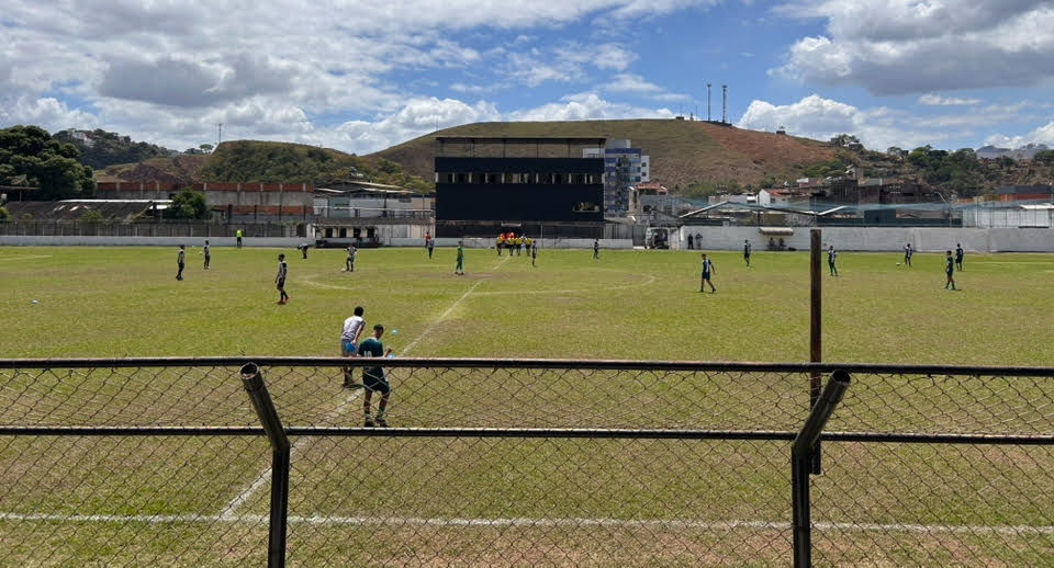 Confusão e violência marcam clássico entre Social e Ipatinga pelo Mineiro Sub-17 Série B